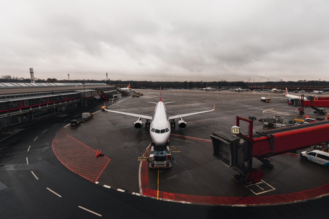 Aviation Law Experts in India - Aerospace Legal Services Aviation Law Services - Aircraft and airport infrastructure