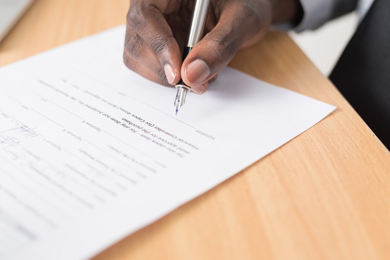 White Collar Crime Defense Lawyers in India - Financial Crime Legal Services White Collar Crime Defense - Legal documents and financial crime investigation